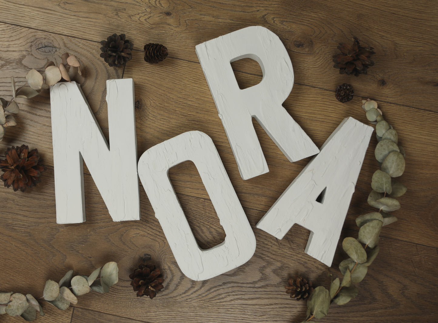 Cardboard name letter 20.5cm